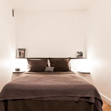 Beautiful Apartment 10 Minutes From Notre-Dame Apartment